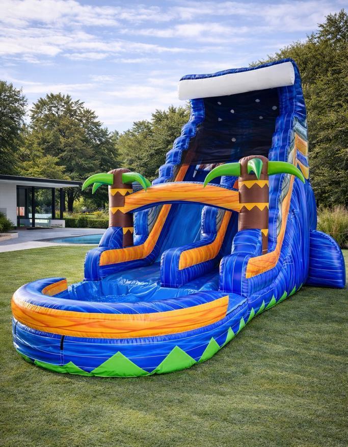 Springkasteel Multiplay Glijbaan Stormbaan te koop, Hobby en Vrije tijd, Feestartikelen | Verhuur, Nieuw, Ophalen