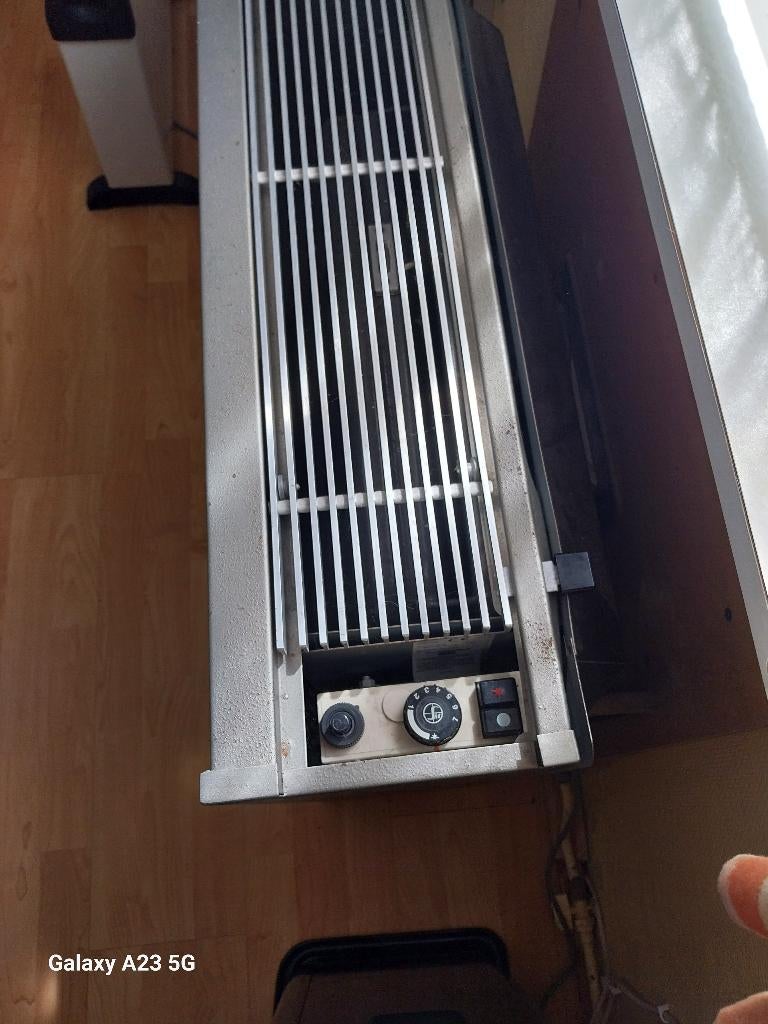 Verwarming op gas flessen, Ophalen, Radiator