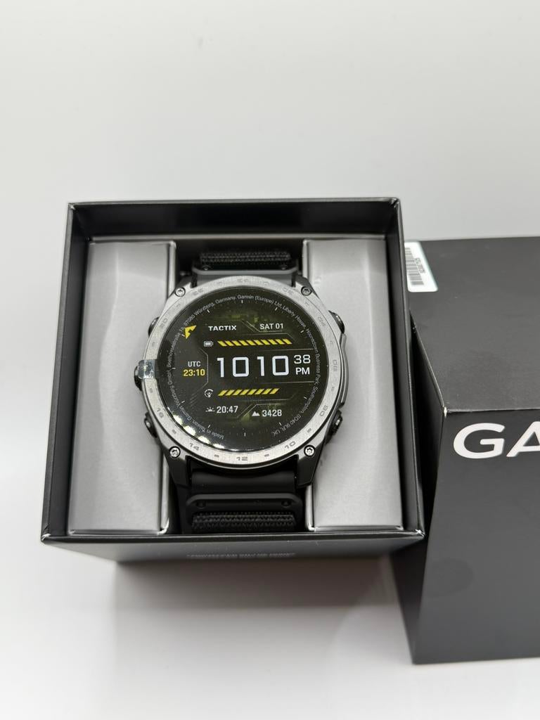 Garmin Tactix 8 51MM Amoled Sapphire - NEUF, Bijoux, Sacs & Beauté, Montres de sport, Neuf, Étanche, Enlèvement ou Envoi, Noir
