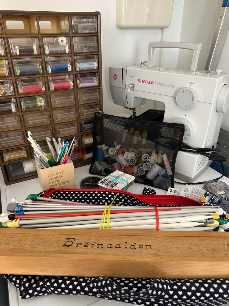 Singer naaimachine en toebehoren, Enlèvement, Comme neuf