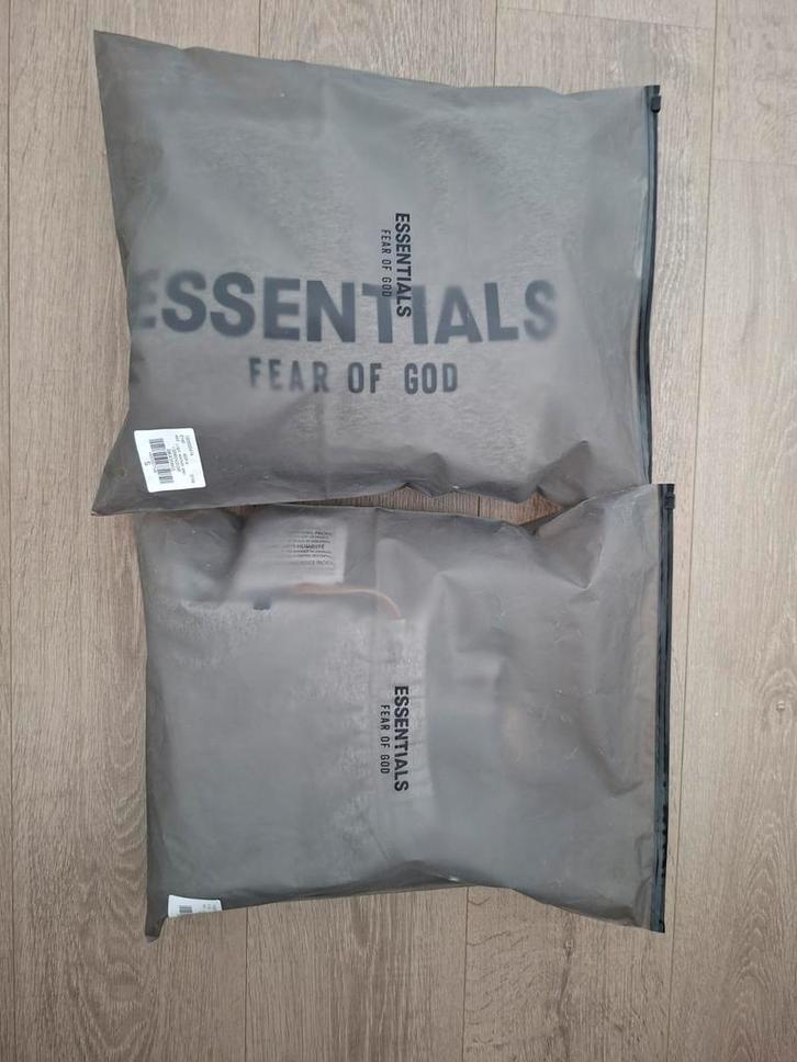 Essential hoodie met broek, Vêtements | Hommes, Blousons sans Manches, Taille 46 (S) ou plus petite, Gris, Enlèvement