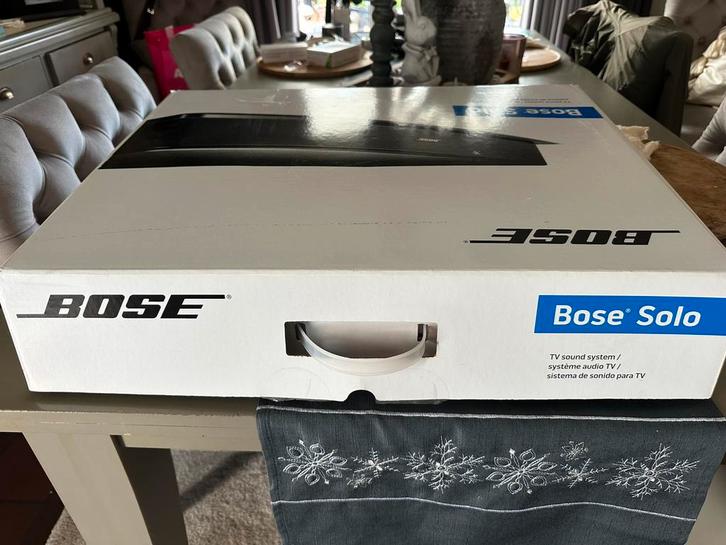 Bose Solo TV Sound System + afstandsbediening –, TV, Hi-fi & Vidéo, Barres de son, Comme neuf, Enlèvement