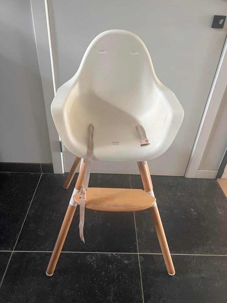 Eetstoel Evolu 2 Childhome, Kinderen en Baby's, Kinderstoelen, Ophalen, Gebruikt, Meegroeistoel, Gordel(s)