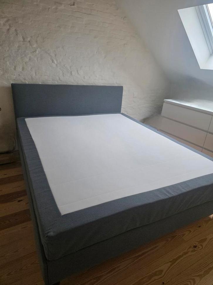 2 persoonsbed Ikea SÄBÖVIK boxspring, Maison & Meubles, Chambre à coucher | Lits boxsprings, Comme neuf, 160 cm, 200 cm, Deux personnes