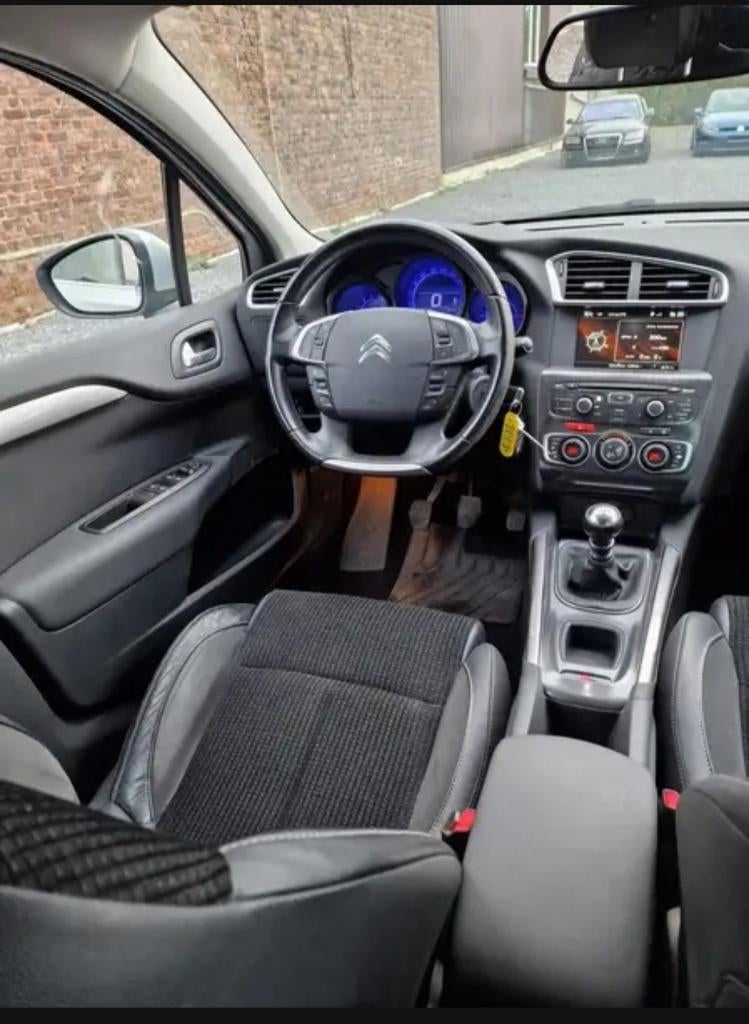 Citroen C4 EXPORT, Auto's, Citroën, Zwart, Leder en Stof, 5 deurs, Particulier