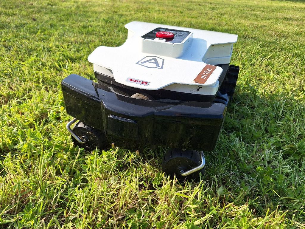 Grasrobot Ambrogio Twenty 25 Elite, Ophalen, Gebruikt, Ambrogio, Met regensensor