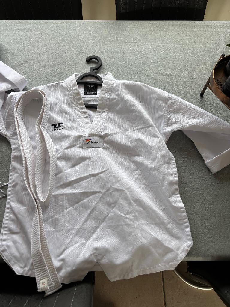 Taekwondo kledij, Sport en Fitness, Vechtsporten en Zelfverdediging, Ophalen, Taekwondo, Vechtsportpak, Maat M