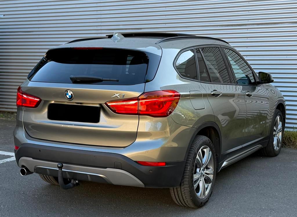 Bmw x1 sDrive1.8i Automaat 35.000 km !! Navi / Led / Pano.., Auto's, BMW, 1505 kg, 124 g/km, Bedrijf, 5 zetels