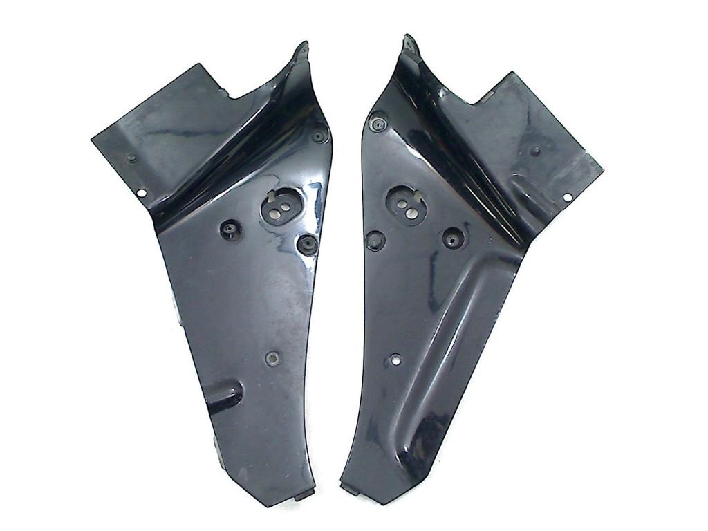 CARENAGE PANNEAU INTERNE Honda, Motos, Pièces | Honda, Dhr. S. di Majo, Utilisé, Info@cama-motorparts.nl, P.J. Troelstraweg 8 8
3144 CX  MAASSLUIS, NL