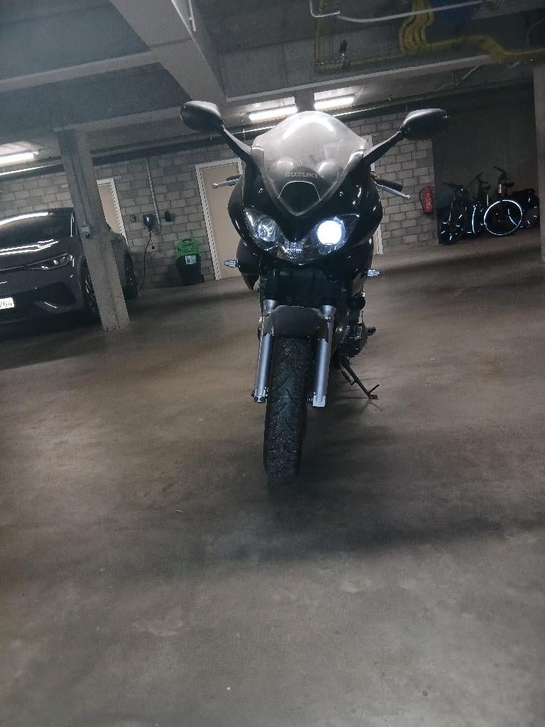 Moto Bandit, Permis Moto A, Échappement sport, Particulier, 4 cylindres