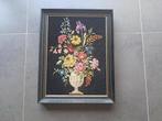 kader, lijst naaiwerk handgemaakt vaas + bloemen 35.5 x 45.5, Enlèvement ou Envoi, Utilisé