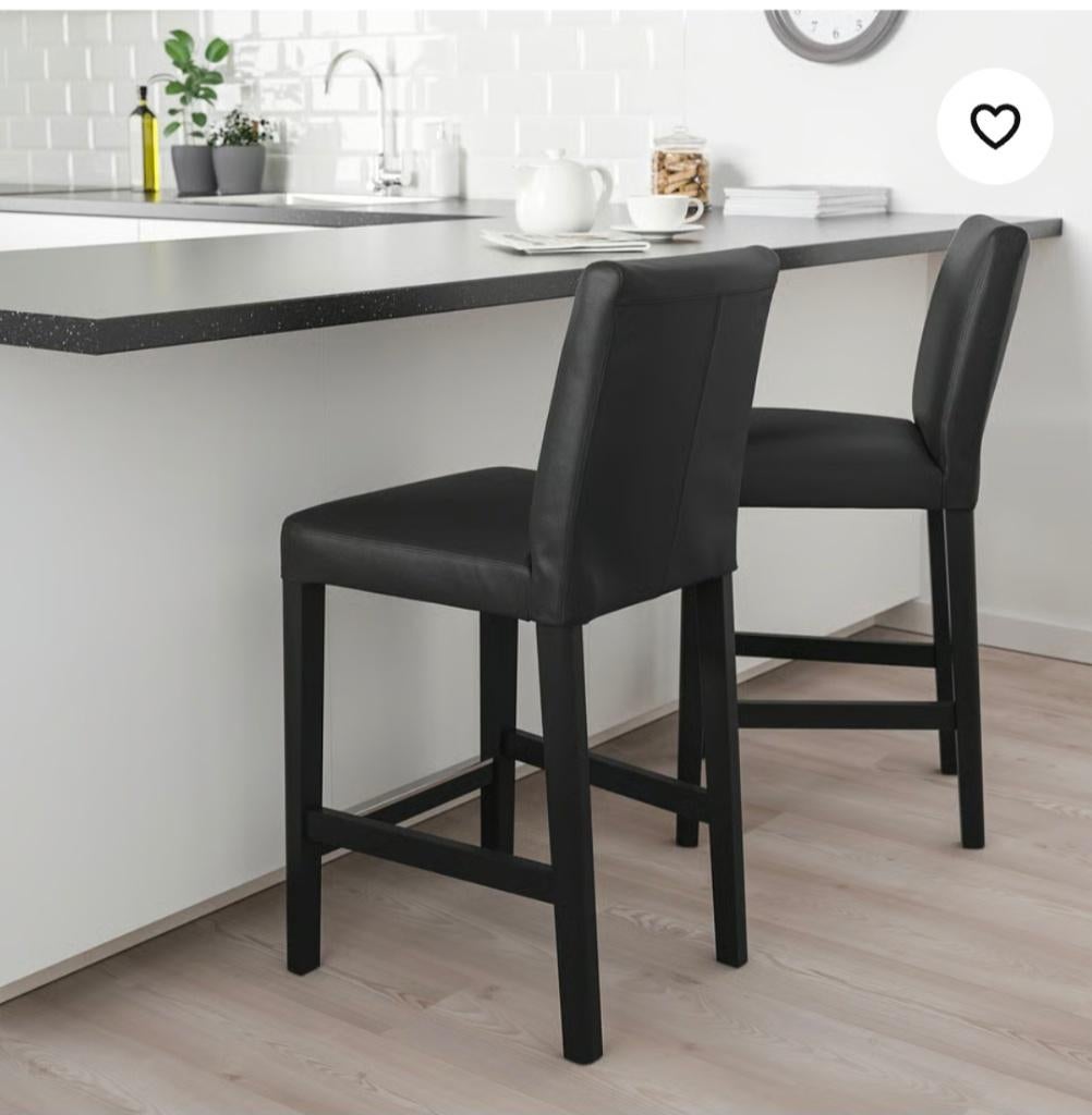 2 chaises hautes de bar Henrikdal ikea, Maison & Meubles, Avec repose-pieds, 2 tabourets, Comme neuf, Enlèvement