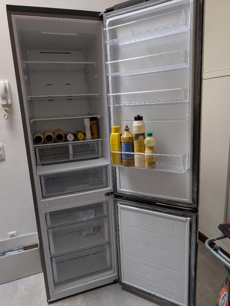 Frigo-diepvries, Ophalen, Zo goed als nieuw, Met aparte vriezer, Energieklasse A of zuiniger