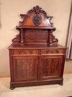 Massief notelaar eetkamer kast, Antiek en Kunst, Ophalen