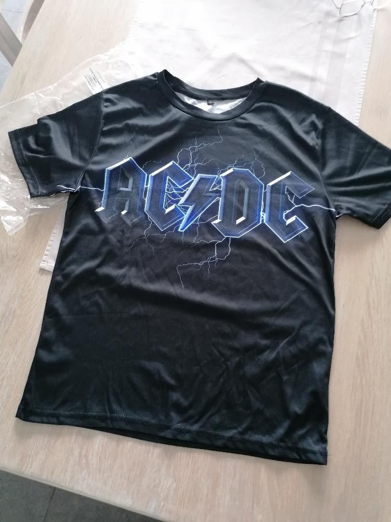 t schirt  AC/DC    rock    heavy metal    nieuw, Ophalen of Verzenden, Nieuw, Zwart
