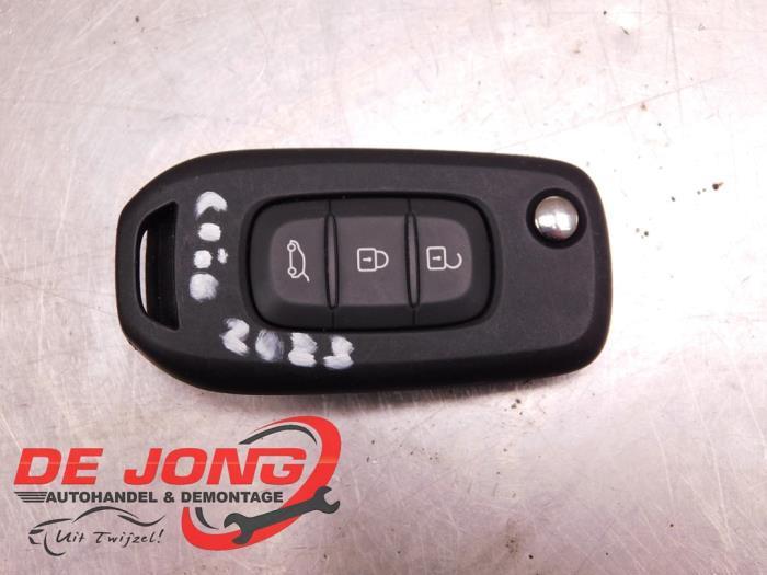 Clé d'un Renault Clio, Autos : Pièces & Accessoires, Autres pièces automobiles, Renault, Utilisé, 3 mois de garantie, Enlèvement ou Envoi