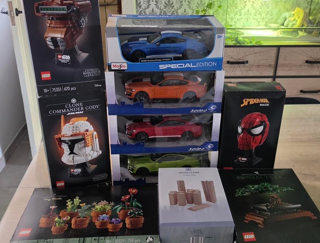 Lego hoofden, bloemen & model auto’s, Ophalen of Verzenden, Zo goed als nieuw, Lego