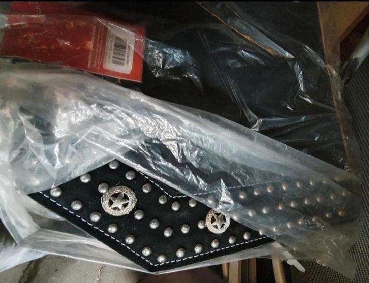 Mooi nieuw zwart westernpad, Animaux & Accessoires, Chevaux & Poneys | Couvertures & Couvre-reins, Neuf, Couverture, Couverture