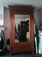 Garde-robe ancienne, Enlèvement