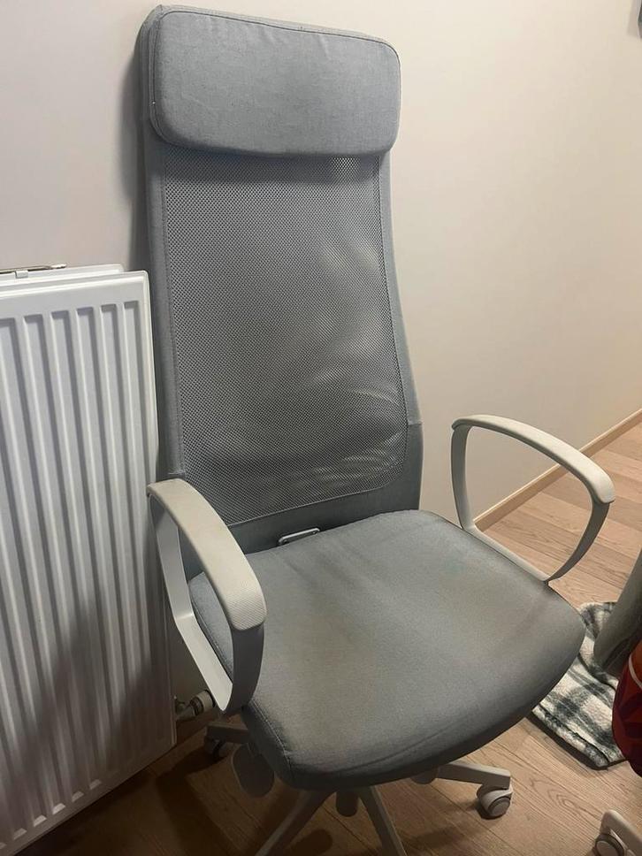 Nouveau IKEA MARKUS en bon état, Maison & Meubles, Chaises de bureau, Comme neuf, Enlèvement