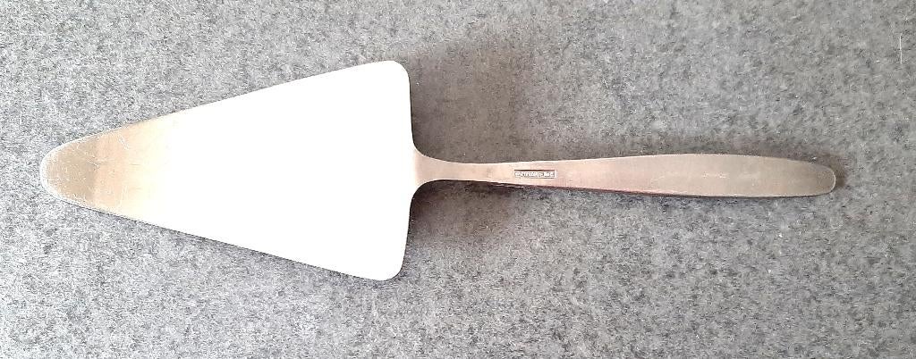 Te koop:Zo goed als nieuw!!! 2Mooie taartenscheppen uit inox, Maison & Meubles, Cuisine | Couverts, Enlèvement, Comme neuf, Inox ou Chrome