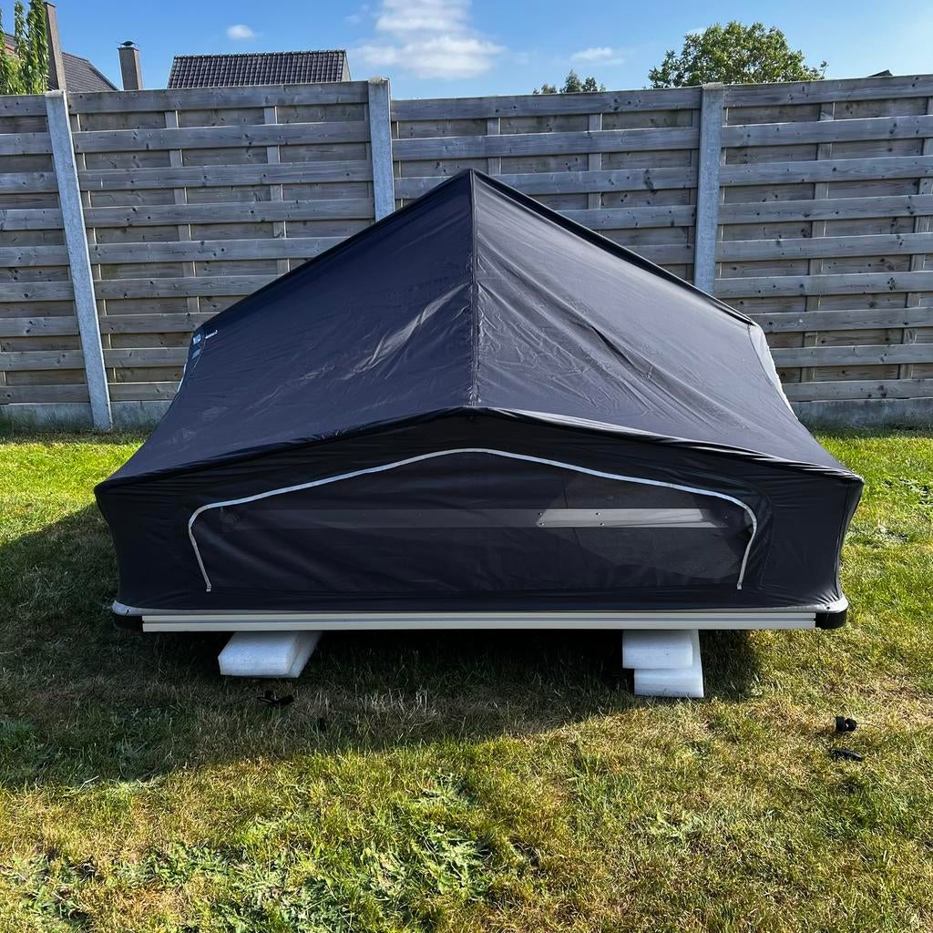 Daktent Fjordsen 220 3/4 personen, Ophalen, Zo goed als nieuw, Tot en met 4