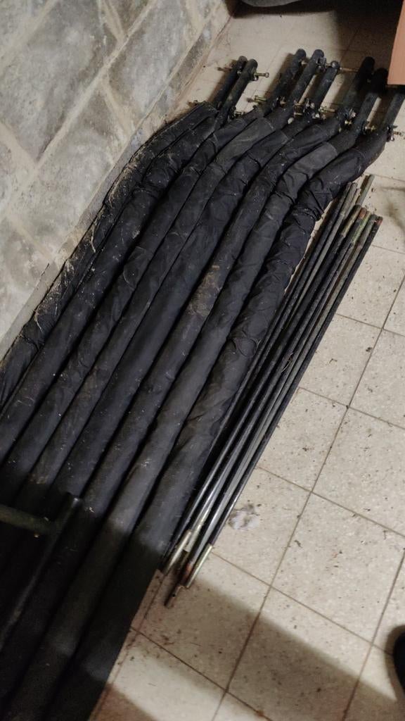 Trampolinenet met ladder.**poetsbeurtje nodig ✅, Ophalen