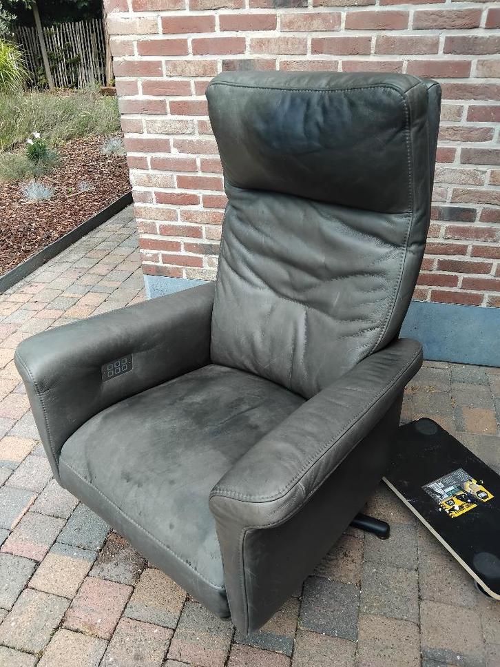 elektrische fauteuil met sta op functie, Huis en Inrichting, Fauteuils, Gebruikt, Ophalen