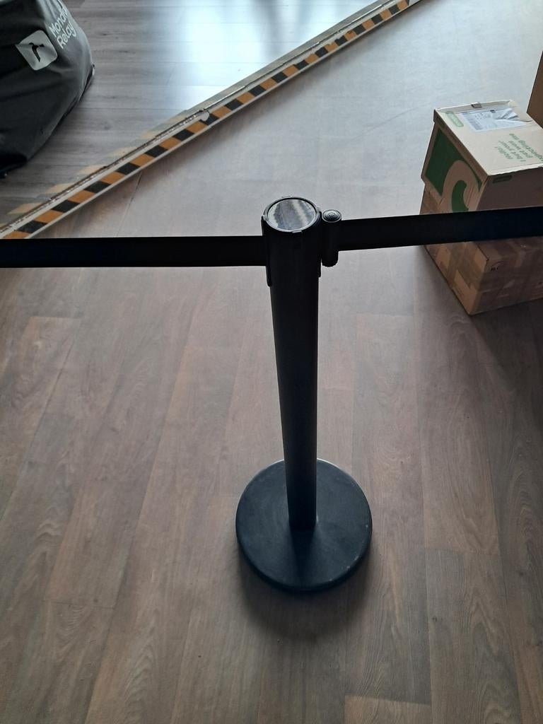 Geleidepalen hoogte 95 cm, intrekbare riemen 2M x9, Ophalen