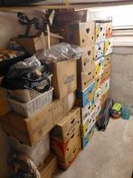 Grote partij rommelmarktspullen. 34 bananen dozen ++ meer, Ophalen, Gebruikt
