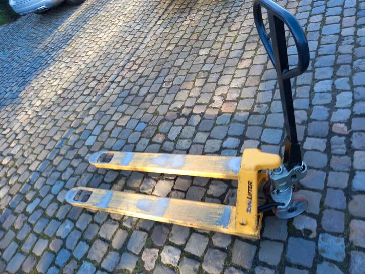 transpallet,pompwagen lange lippen 1.5meter, Zakelijke goederen, Machines en Bouw | Heftrucks en Intern transport, Ophalen