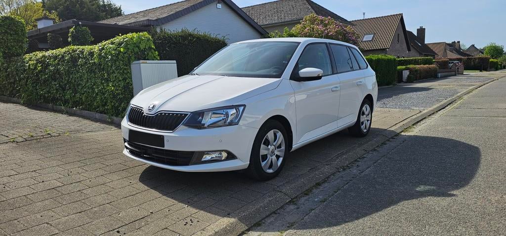 Skoda fabia 1.2 Tsi *9900km*, Achat, Euro 6, 5 portes, Break