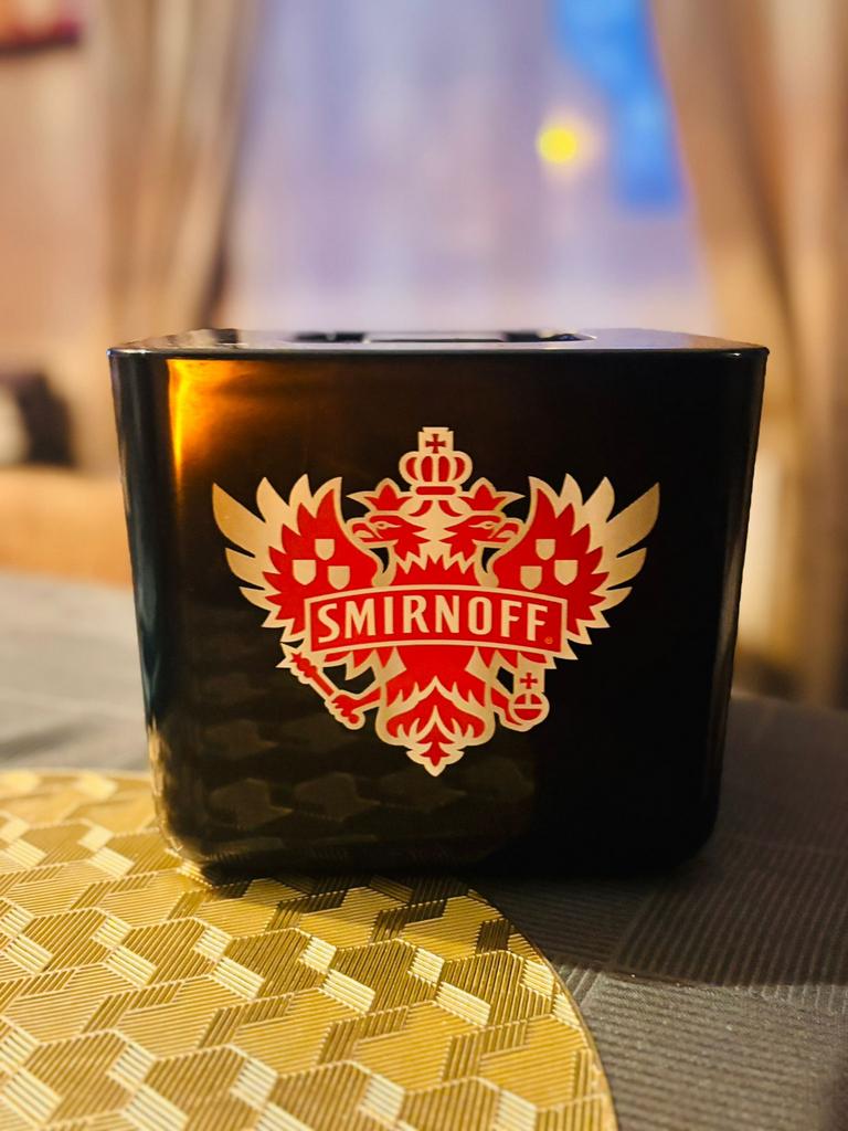 Seau à glace Smirnoff, Enlèvement ou Envoi, Comme neuf