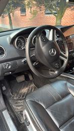 Te koop ml 300 cdi lichte vracht, Auto's, Bestelwagens en Lichte vracht, Automaat, 2302 kg, Zwart, 2987 cc