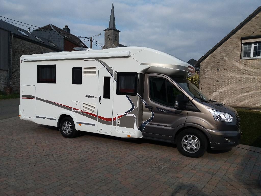 CAMPING CAR, Caravans en Kamperen, Mobilhomes, Particulier, tot en met 4, Half-integraal, Challenger, Ford, 7 tot 8 meter, Diesel