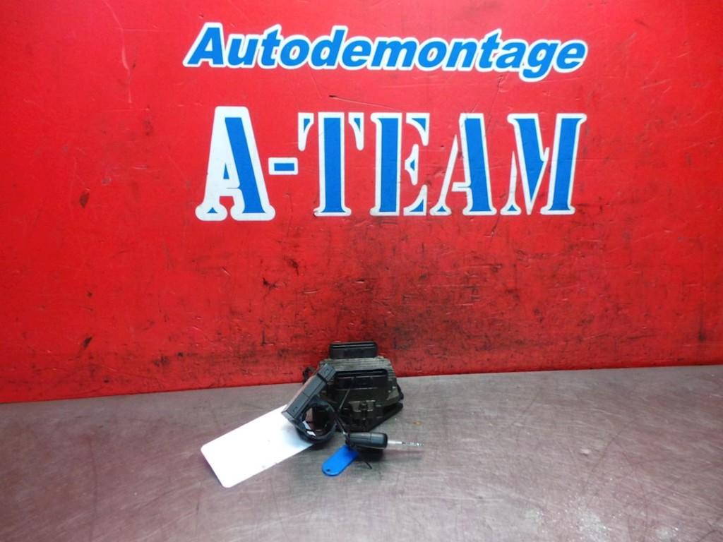 CALCULATEUR MOTEUR ECU Astra G Caravan (F35) (09355929), Utilisé, Opel