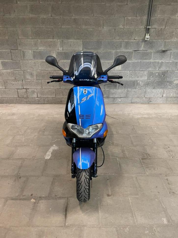 Gilera runner a1, Fietsen en Brommers, Scooters | Piaggio, Zo goed als nieuw, Overige modellen, Benzine, Ophalen