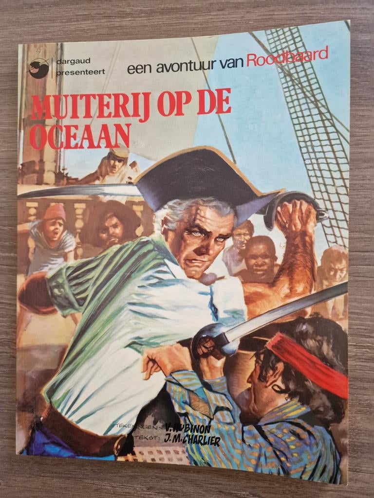 Strips. Roodbaard, Gelezen, Ophalen of Verzenden, J.M. Charlier ☆ V. Hubinon, Meerdere stripboeken