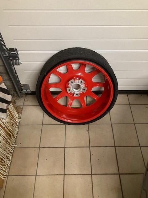 Roue de secours Porsche Cayenne, Autos : Pièces & Accessoires, Pneus & Jantes, Pneus été, Neuf, Enlèvement