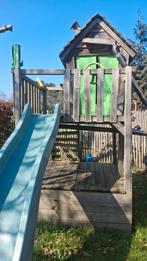 Houten speelhuisje met zandbak, Enlèvement