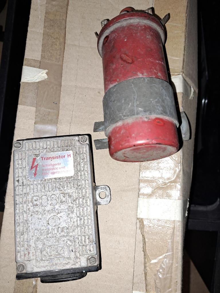 Bosch ignition control module + rood bobijn 12v, Ophalen of Verzenden, Gebruikt, BMW