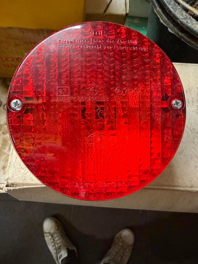 Feu antibrouillard universel Hella de 14 cm de diamètre., Enlèvement ou Envoi