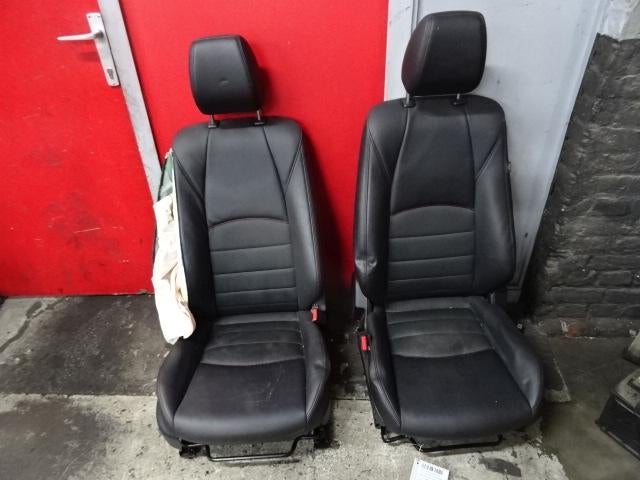 INTERIEUR COMPLET Mazda CX-3 (DJ / DK) (01-2015/01-2018), Mevr. I. Hauben, Mazda, Utilisé, Rue de l'Espoir 34 34
4030  GRIVEGNÉE, BE