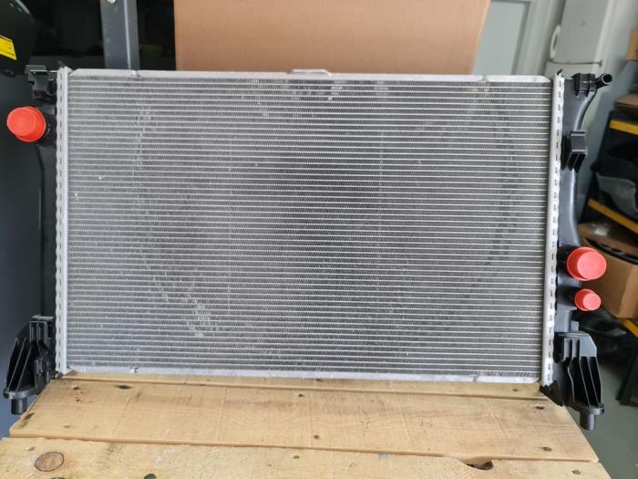 Radiateur van een Mercedes Vito, Auto-onderdelen, Airco en Verwarming, Mercedes-Benz, Gebruikt, 3 maanden garantie, Ophalen of Verzenden