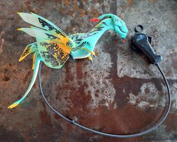 The World of Avatar Green and Yellow Interactive Banshee beschikbaar voor biedingen