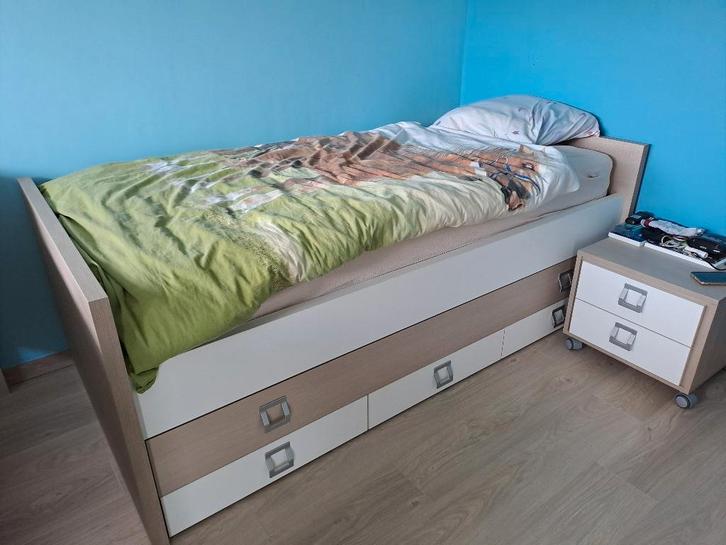 Kajuitbed(den) met extra uitschuifbaar bed onderaan, Kinderen en Baby's, Kinderkamer | Bedden, Zo goed als nieuw, 180 cm of meer