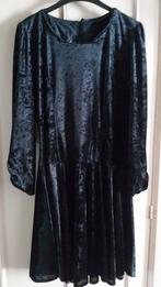 Robe noire t 40/42, Ophalen