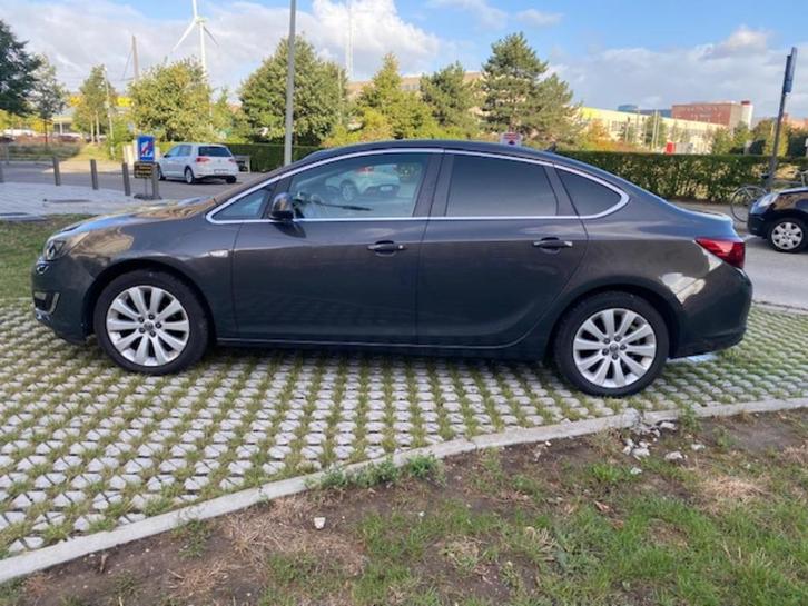 opel astra 2015 benzine euro6b , 1.4 cc, Auto's, Opel, Particulier, Astra, Airconditioning, Benzine, Euro 6, Handgeschakeld, Ophalen