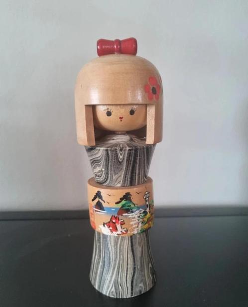 Bijzondere Kokeshi, Antiek en Kunst, Kunst | Beelden en Houtsnijwerken, Verzenden