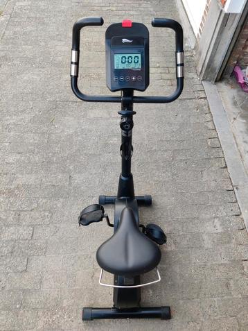 Vélo d’appartement CRIVIT – Excellent état beschikbaar voor biedingen